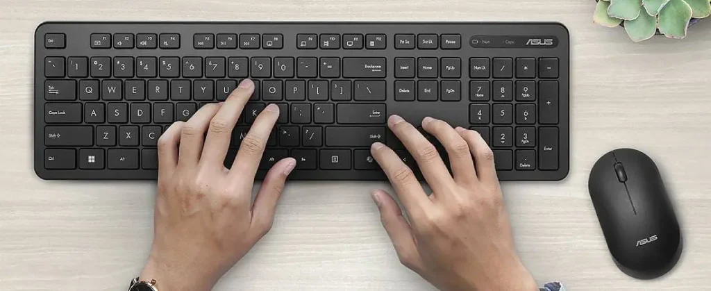 ASUS vs Logitech – איזה סט מקלדת ועכבר עדיף ב־2026? השוואה מלאה לפני קנייה